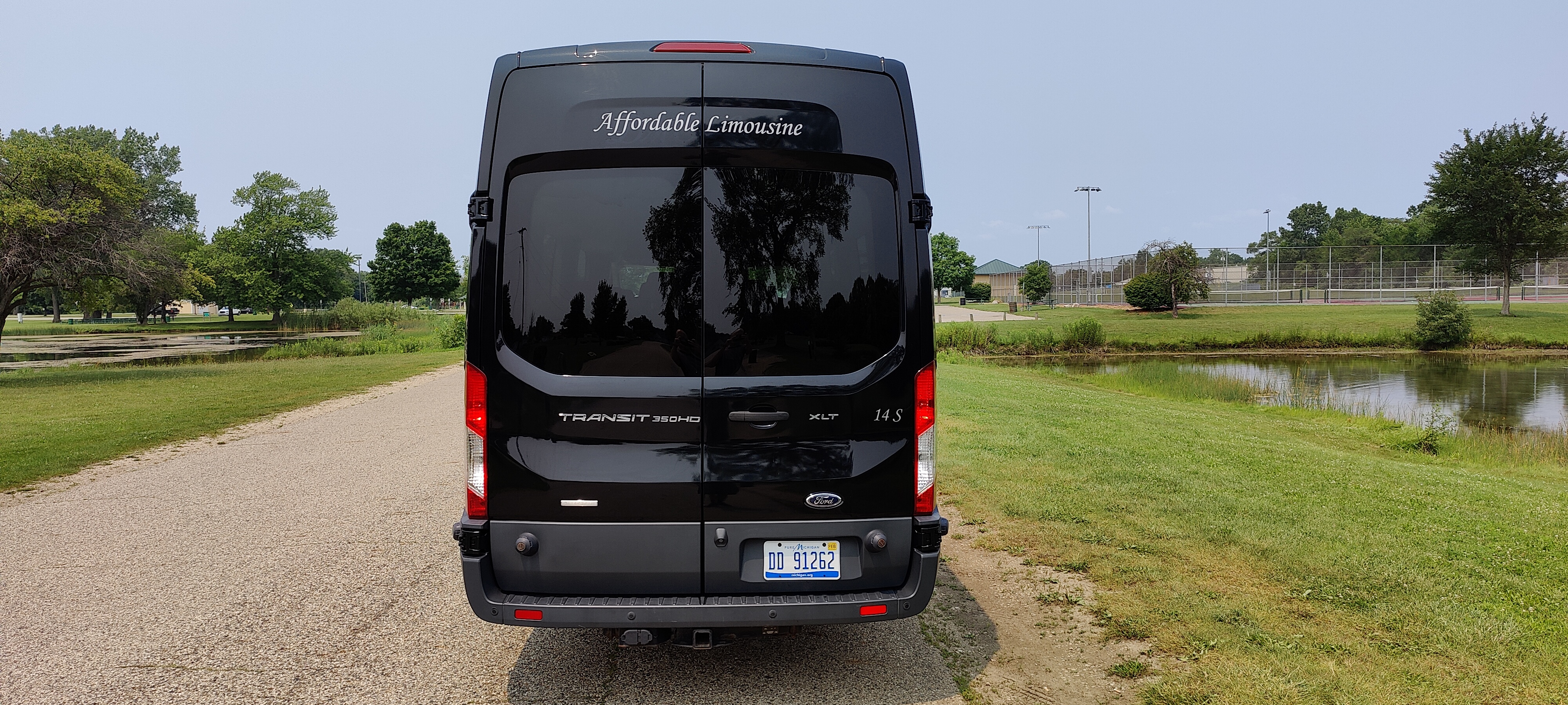 14 Passenger Executive Shuttle Bus Rear