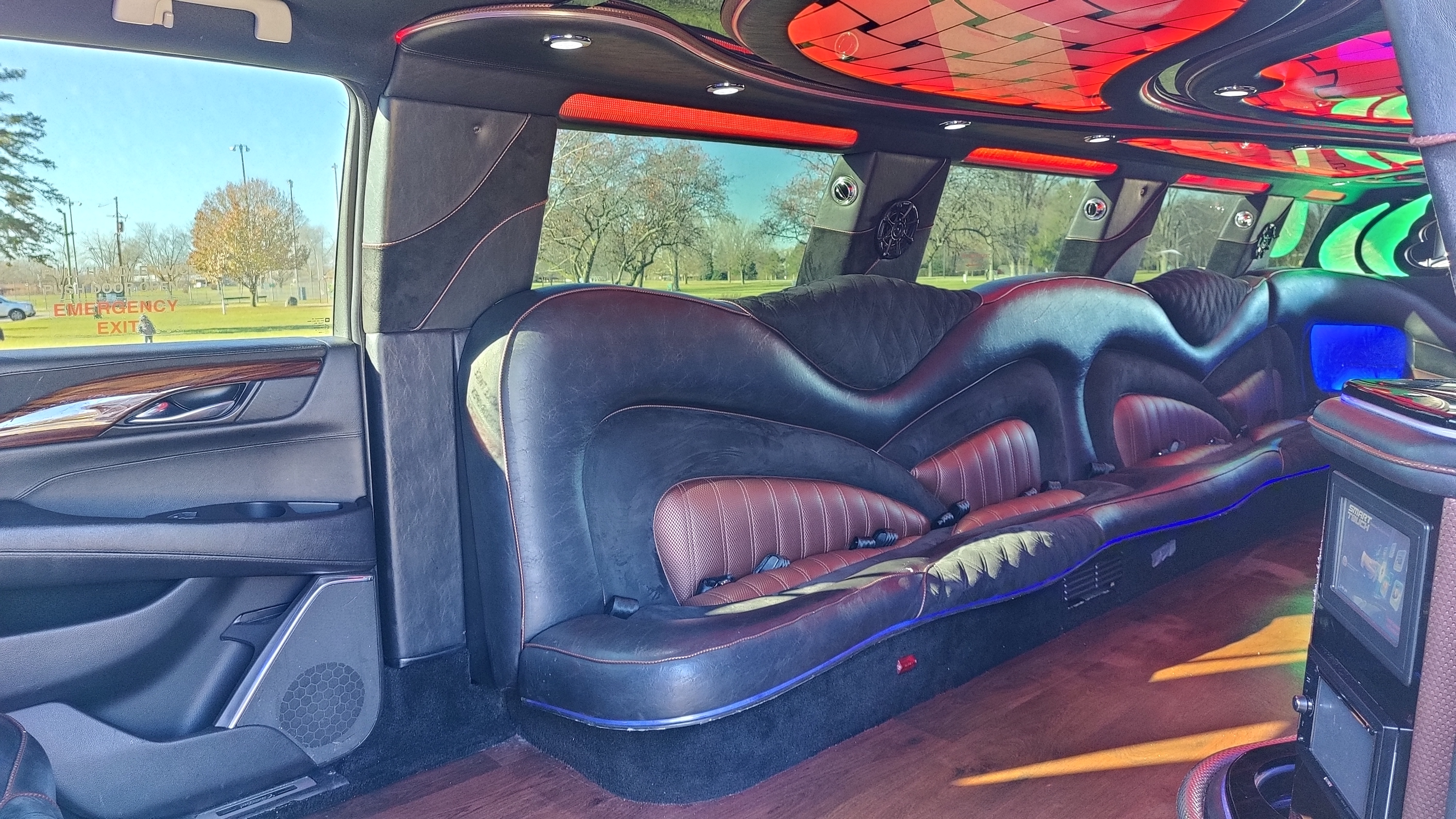 18 Passenger Cadillac Escalade Interior