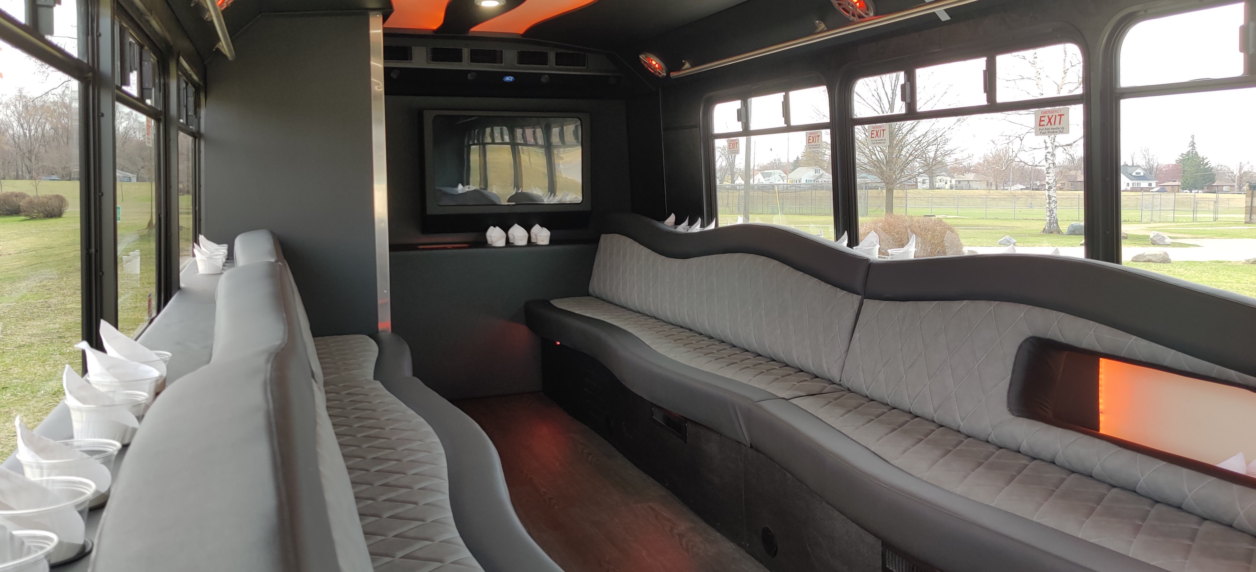 21 Passenger Luxury Limo Bus Interior 2