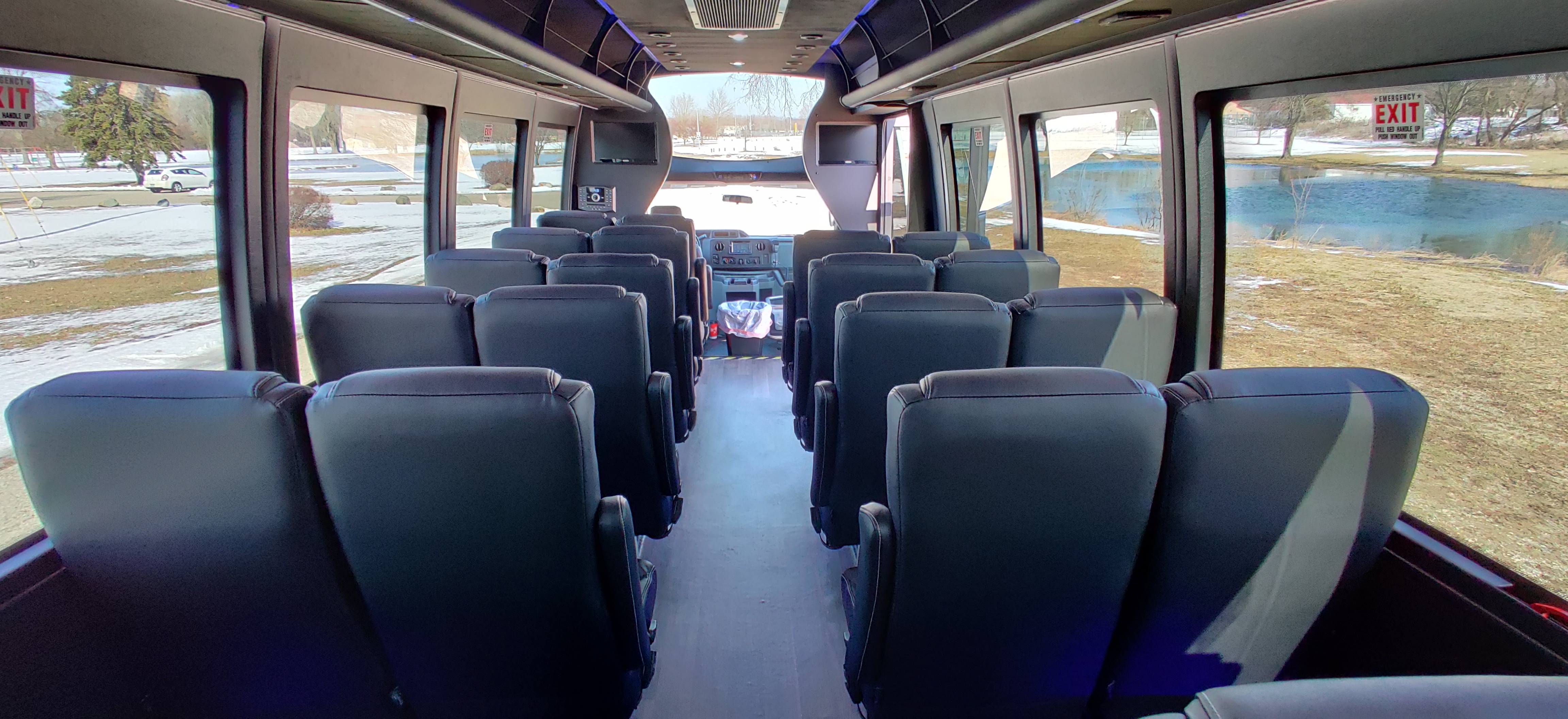 26 Passenger Executive Shuttle Bus Interior 3