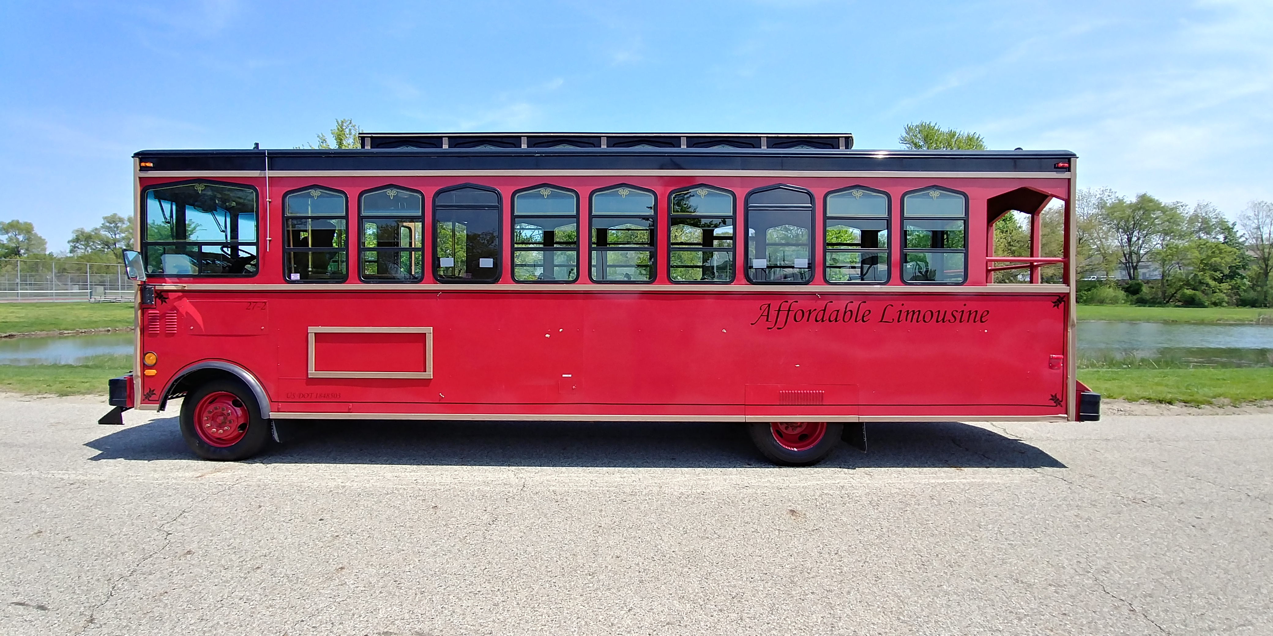 Trolley Rentals in Grand Rapids/West Michigan - Affordable Limousine