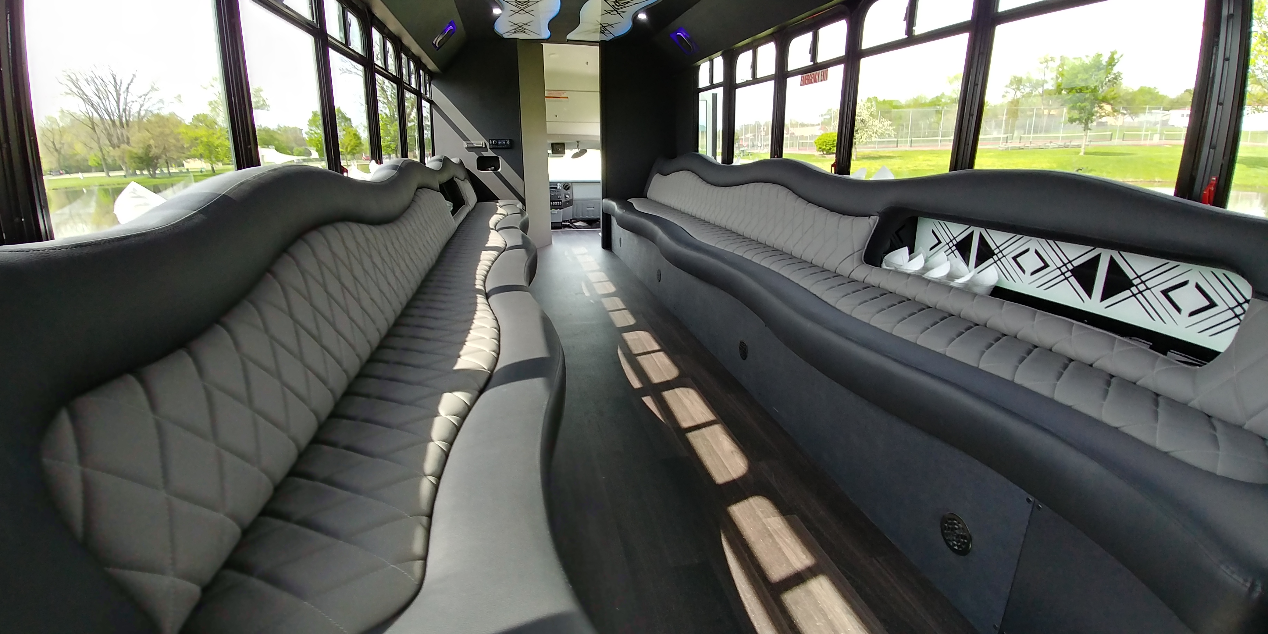 28 Passenger Luxury Limo Bus Interior 9