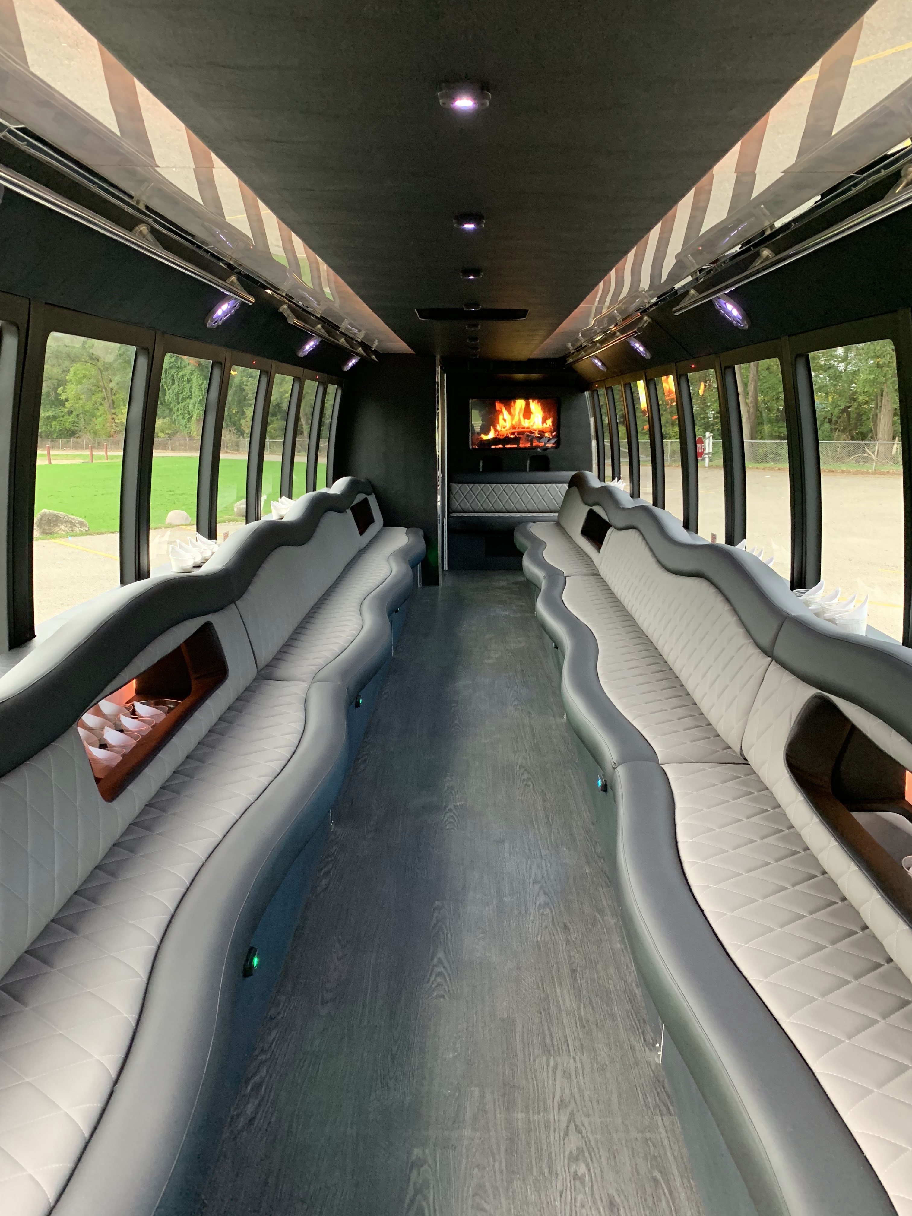 45 Passenger Luxury Limo Coach Full Interior