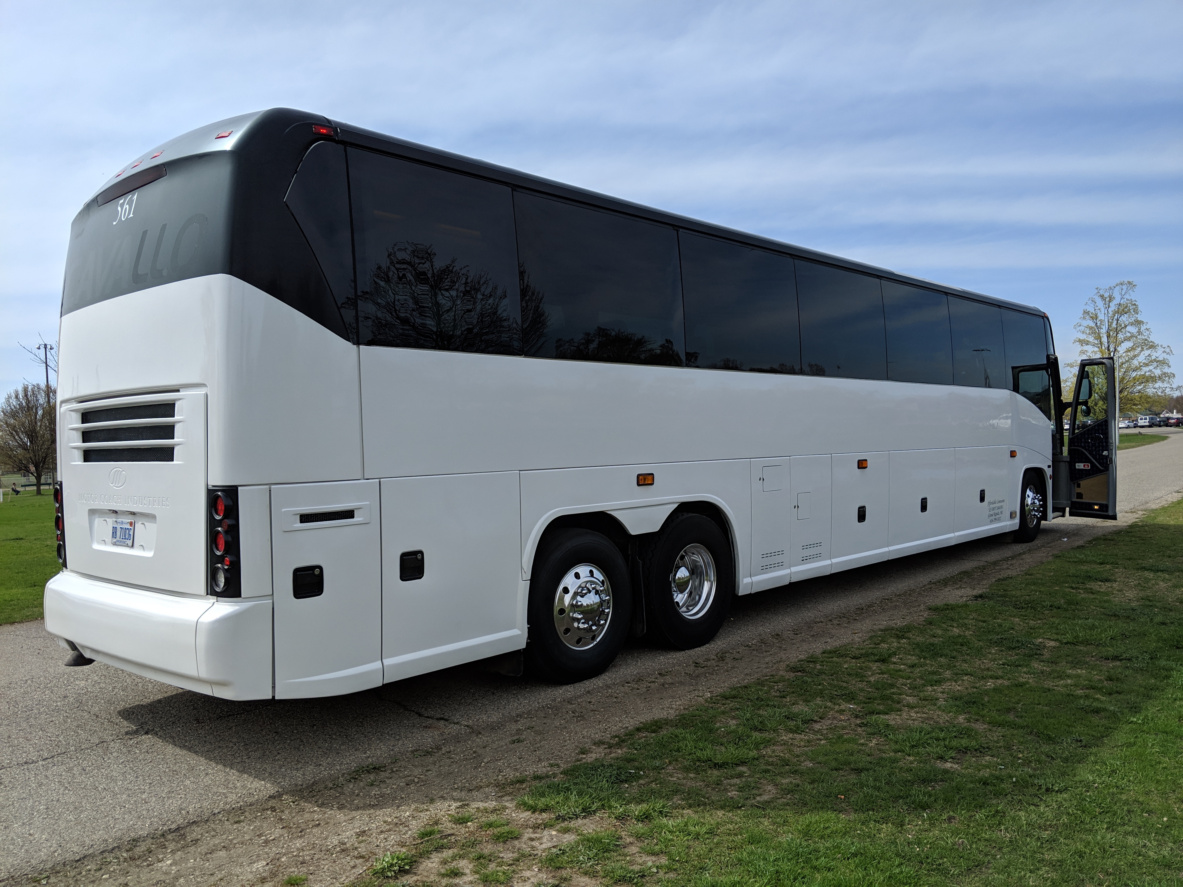 56 Passenger Motorcoach Passenger's Side Rear